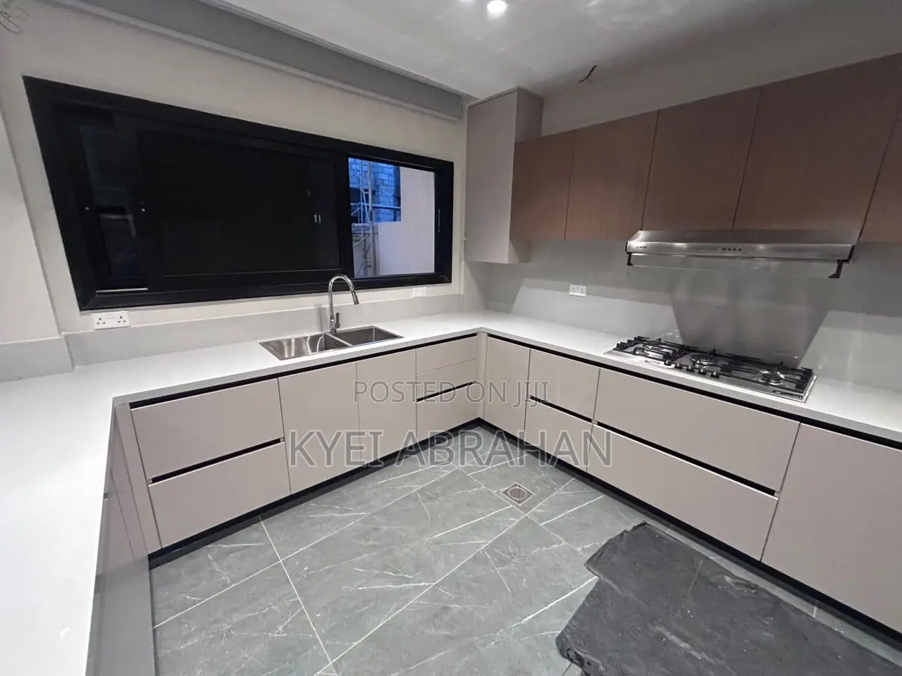 Marble, Quartz and Granite Stones