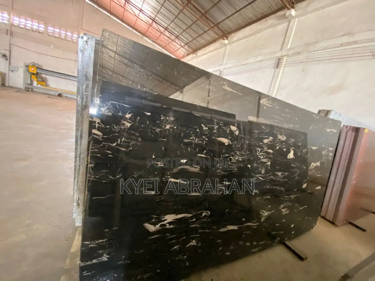 Marble, Quartz and Granite Stones