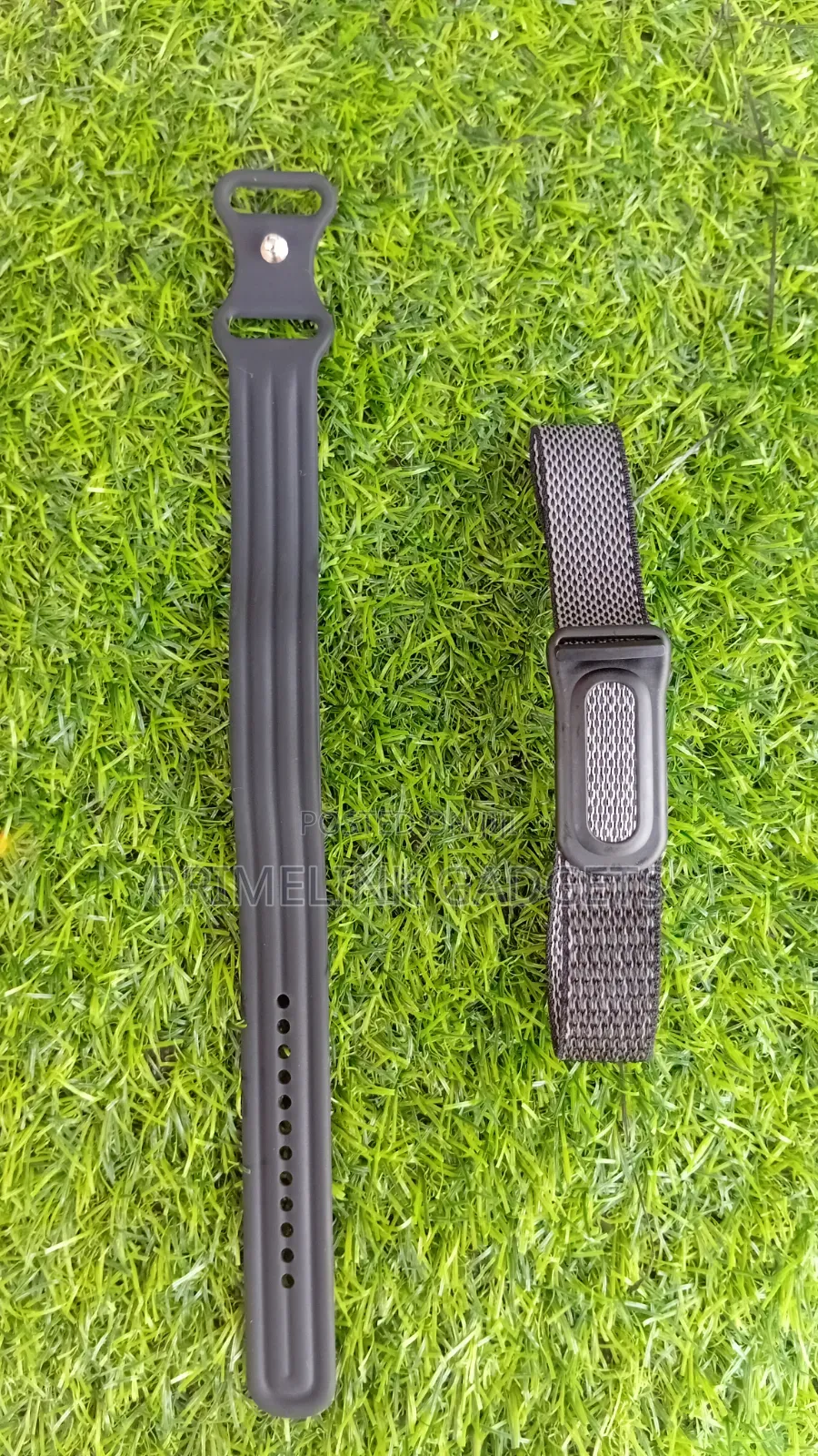 Google Fitbit Air Silicone and Nylon Strap.