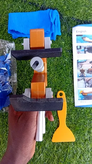 Quality Car Dent Puller (Includes Scraper,Rug, and Attachment Pads)