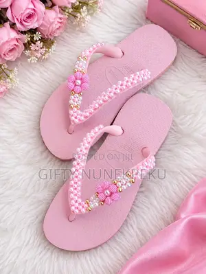 Luxury Pearl Beaded Floral Slippers for Ladies