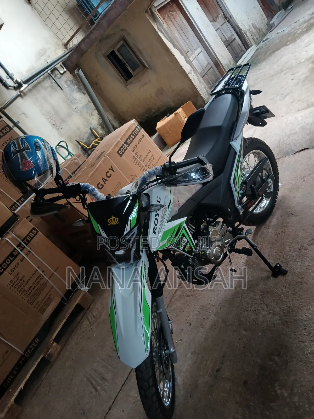 New Royal Racer 2026 Black
