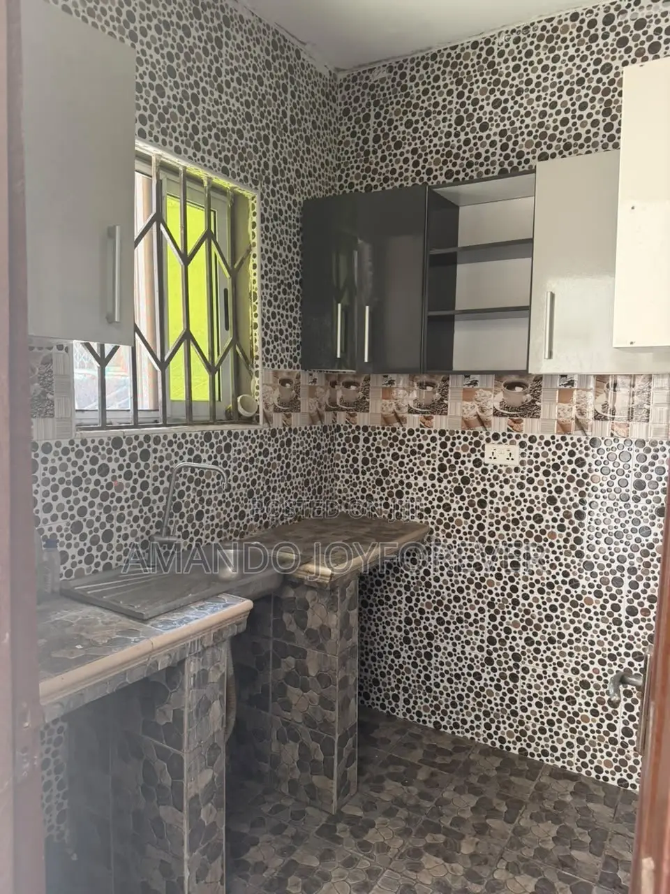 1bdrm Apartment in Joy Estate, Dome for rent