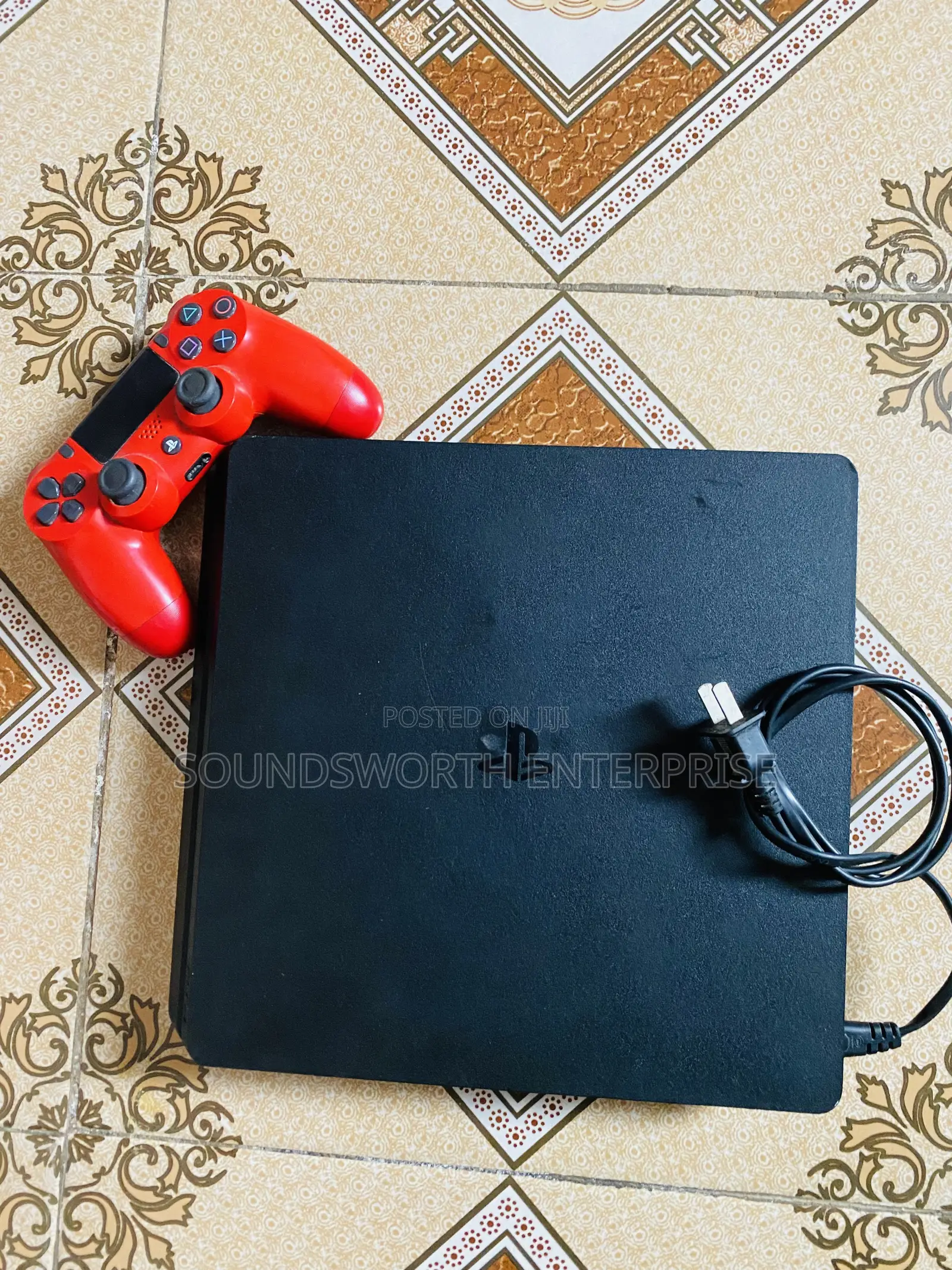 Sony PS 4 Slim