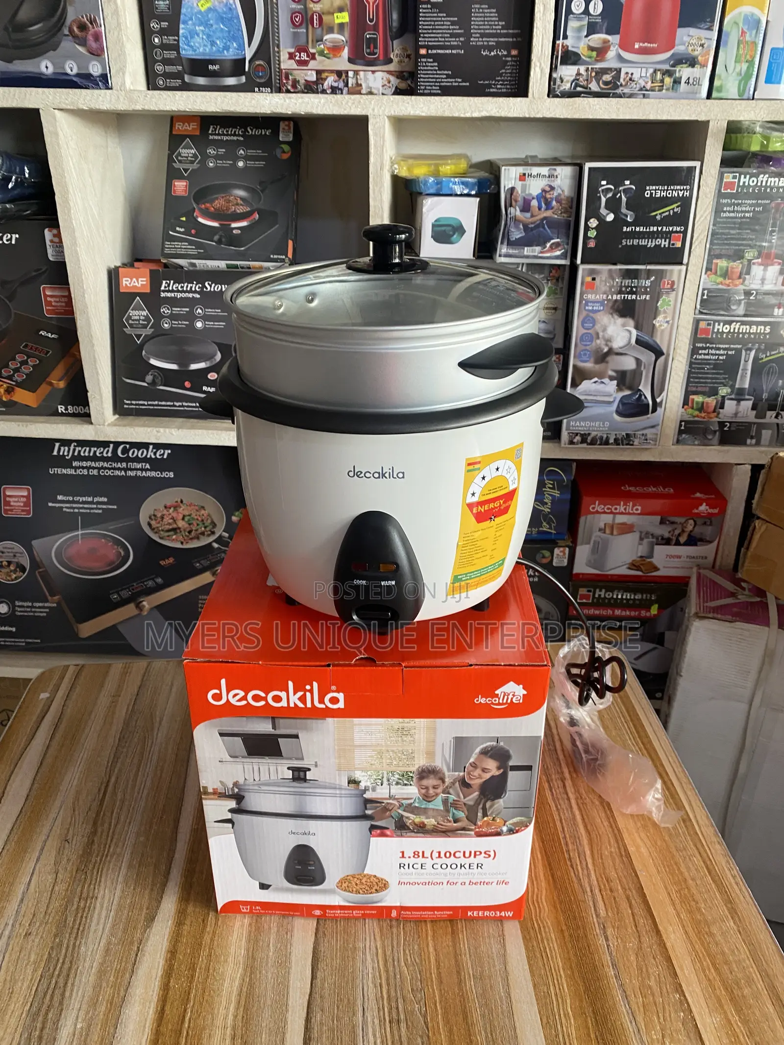Energy Saving and Safe 1.8L Rice Cooker