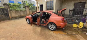 Mazda 3 2.0 i Sport 2010 Orange