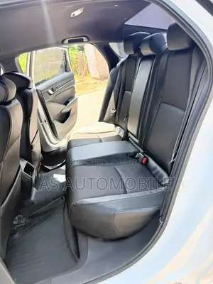 Honda Accord EX-L (2.0L 4cyl Turbo 10A) 2019 White
