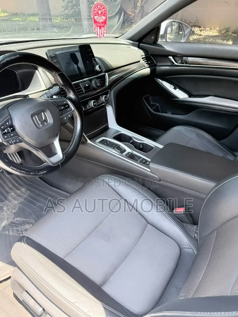 Honda Accord EX-L (2.0L 4cyl Turbo 10A) 2019 White