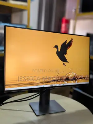 Dell U2718Q Ultra Shar