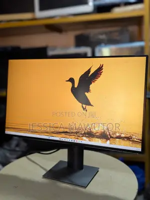 Dell U2718Q Ultra Shar
