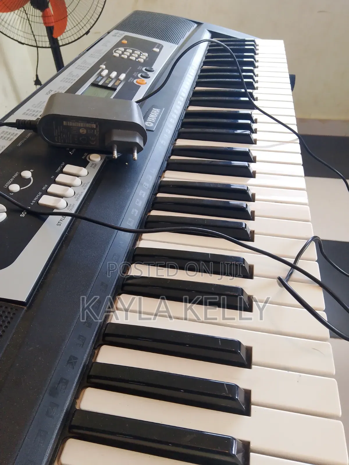 Yamaha Piano Keyboard