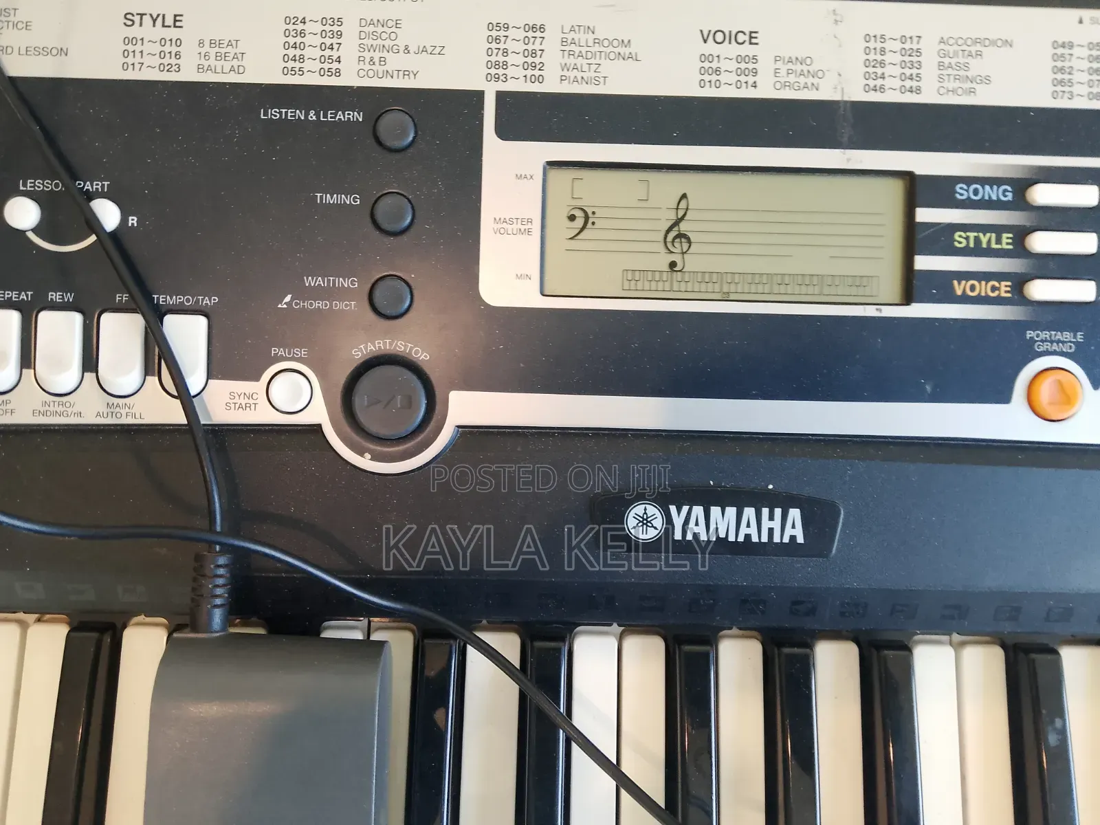 Yamaha Piano Keyboard
