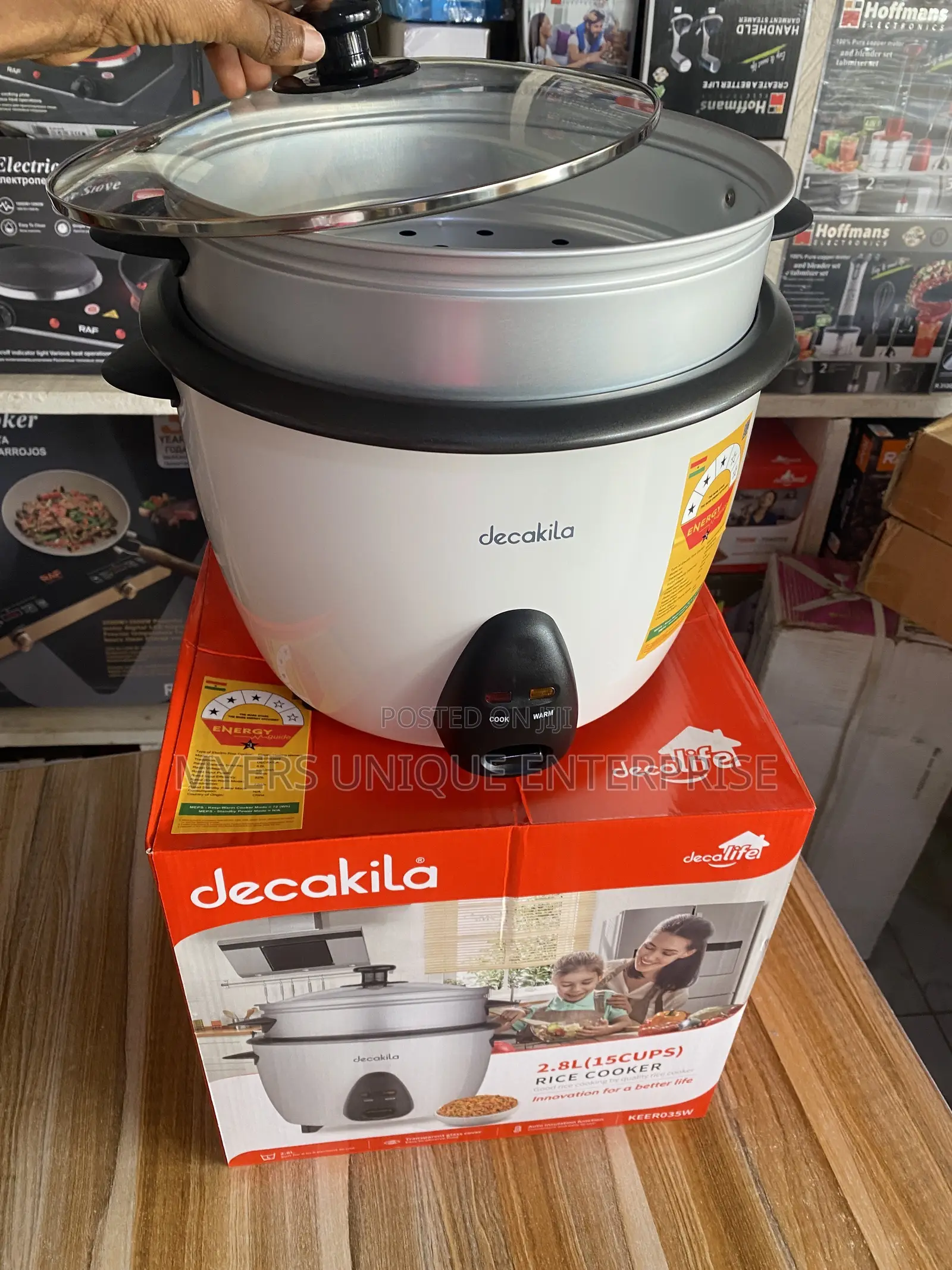 Family Size Modern Rice Cooker 2.8L