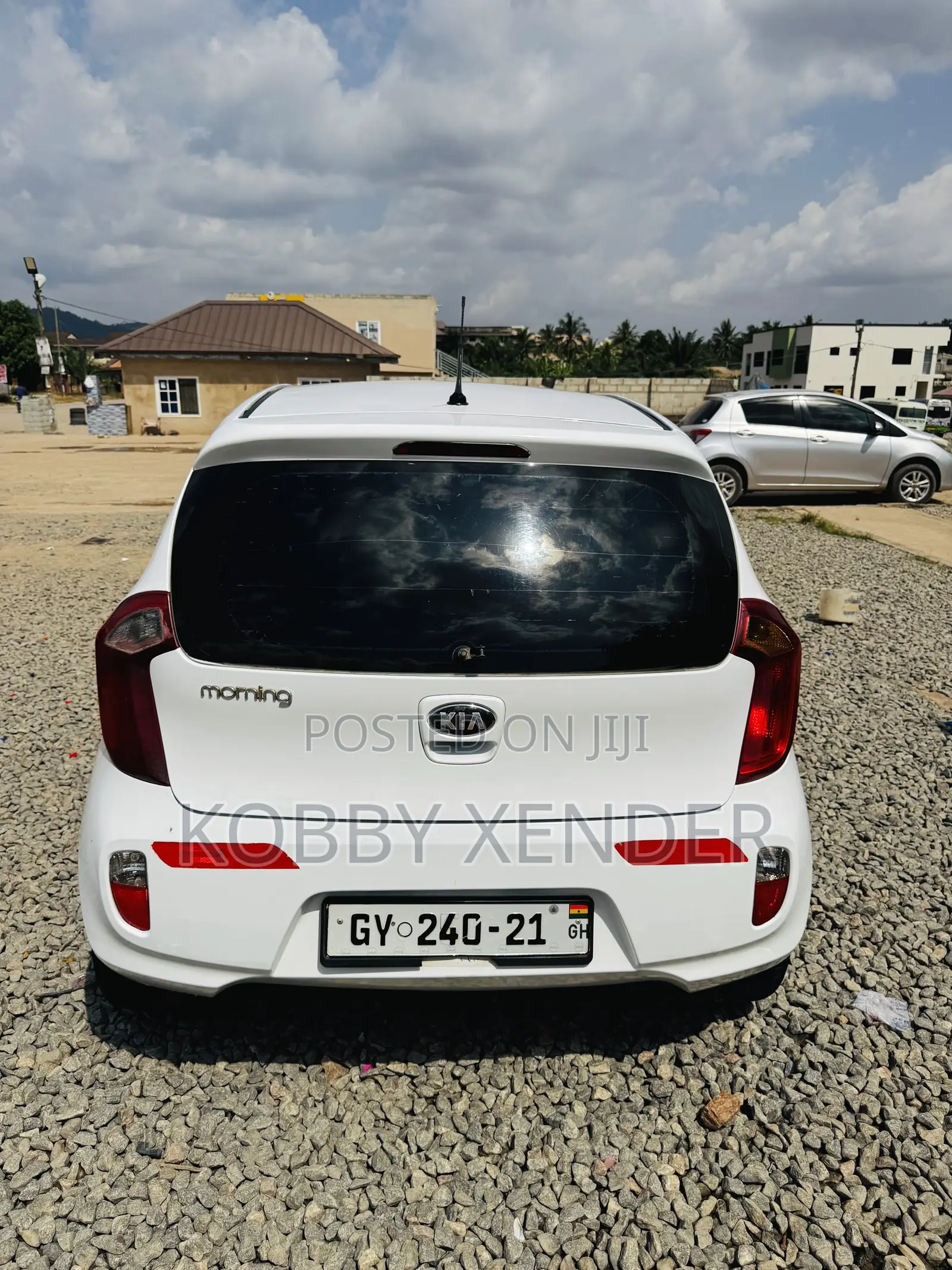 Kia Morning 2013 White