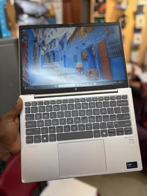Laptop HP EliteBook 840 G11 8GB Intel Core Ultra 5 SSD 256GB