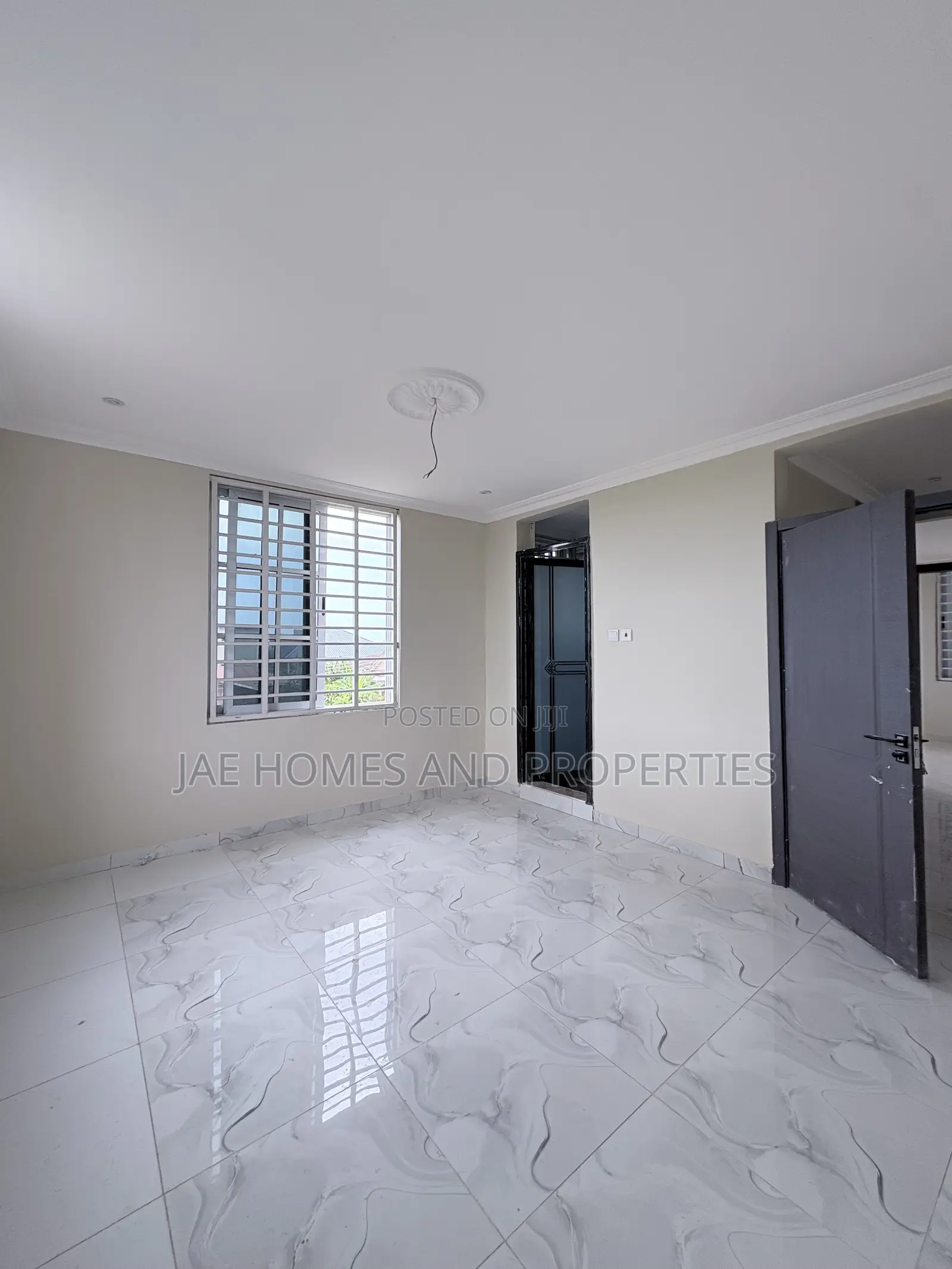 2bdrm Apartment in Old Barrier for rent
