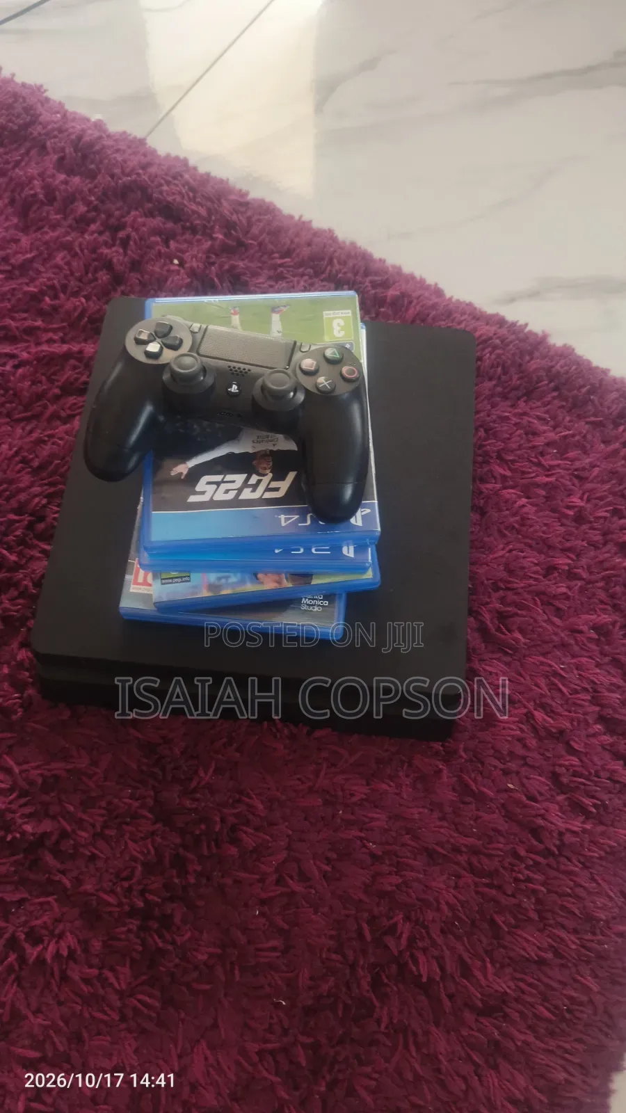 Sony PlayStation 4 Slim