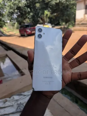 Samsung Galaxy A05 64 GB White