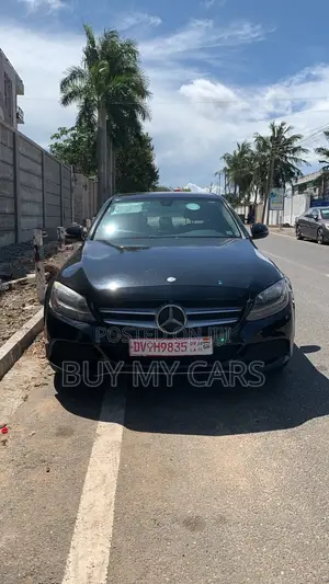 Mercedes-Benz C300 Luxury 4matic Sedan AWD (2.0L 4cyl 7A) 2017 Black