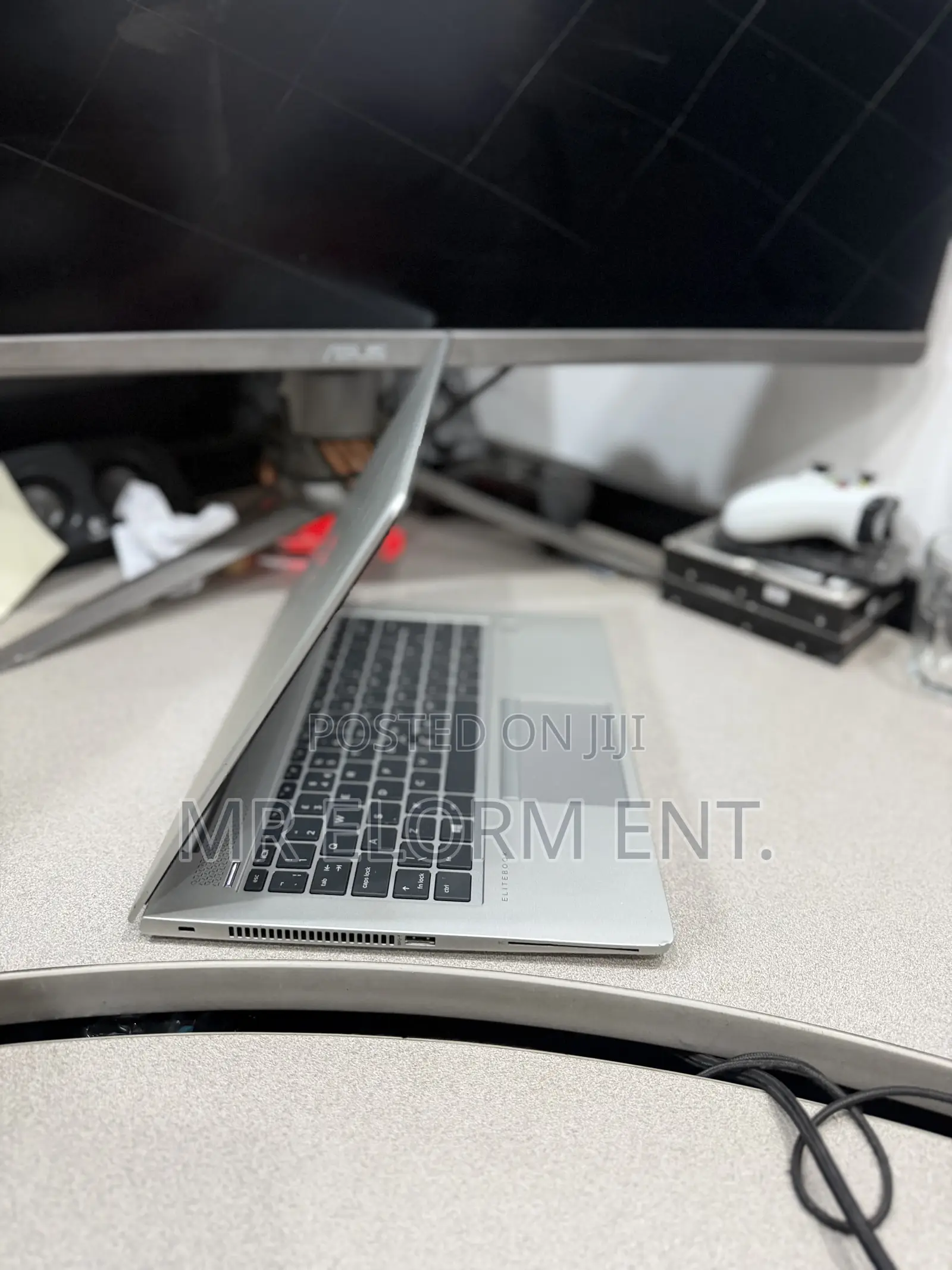 Laptop HP EliteBook 745 G6 16GB AMD Ryzen 7 SSD 256GB