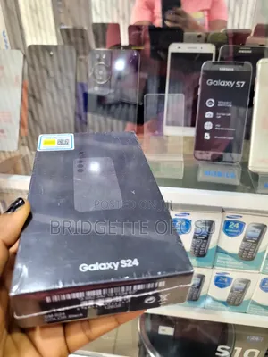 New Samsung Galaxy S24 128 GB Black