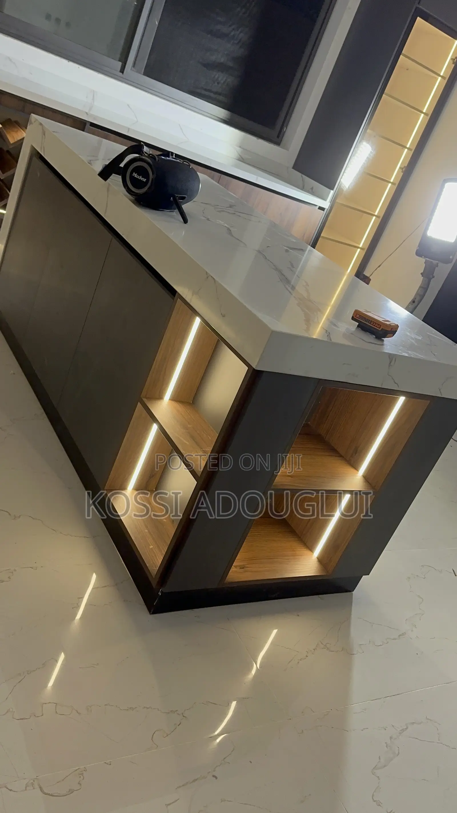 Moder Kitchen Cabinets