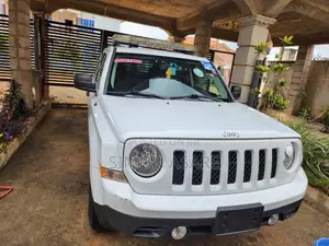 Jeep Patriot Latitude 4x4 2016 White