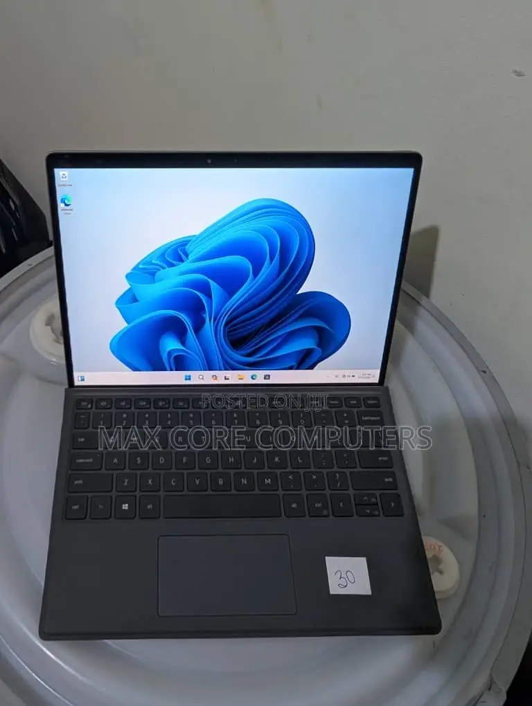 Laptop Dell Latitude 7320 16GB Intel Core i7 SSD 512GB
