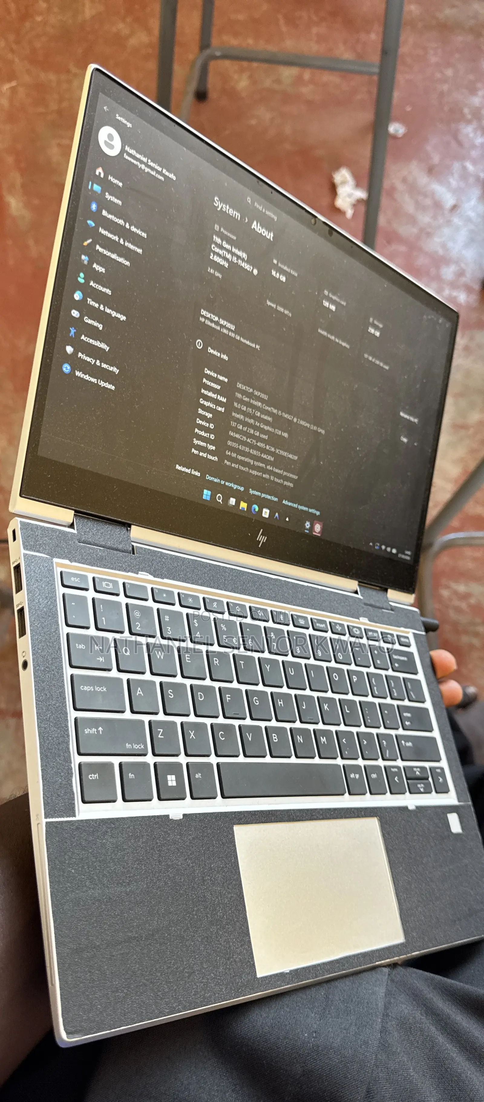 Laptop HP EliteBook 830 G8 16GB Intel Core i5 SSHD+SSD 256GB