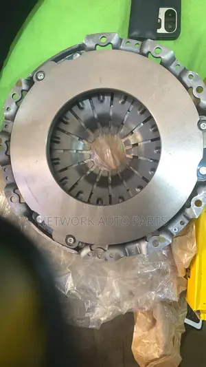Pressure Plate and Disk for Nissan (Pm(350)