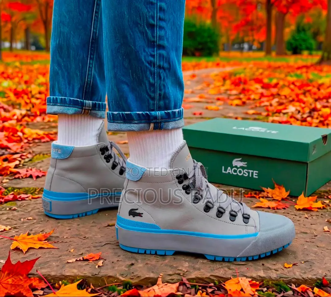 Lacoste Sneakers