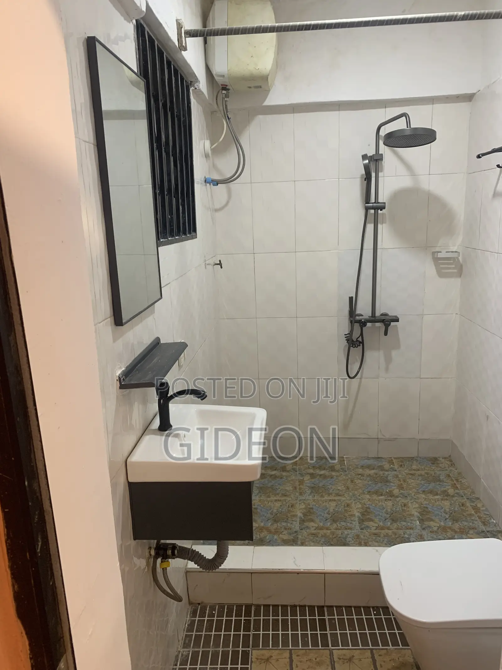 2bdrm Apartment in Delight Estate, Police Station for rent