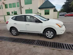 Nissan Rogue 2012 White