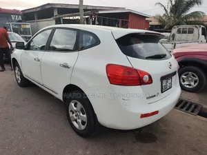 Nissan Rogue 2012 White