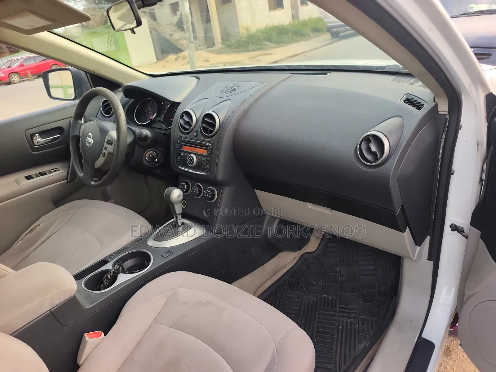 Nissan Rogue 2012 White