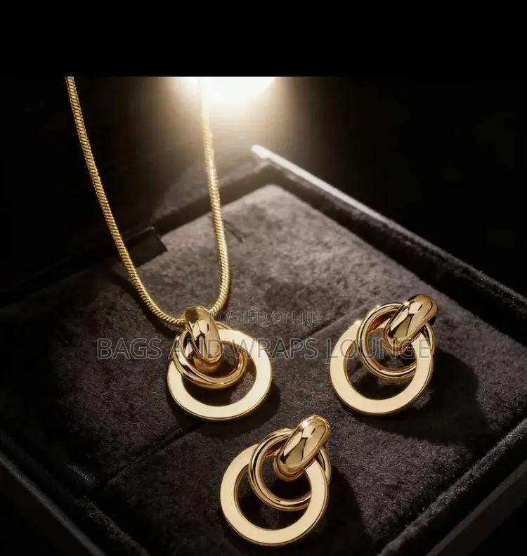 Necklace and Earrings Set