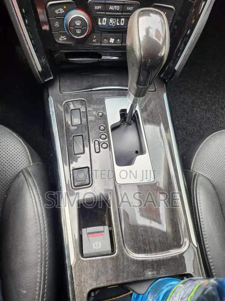 Renault Samsung SM6 2017 Black