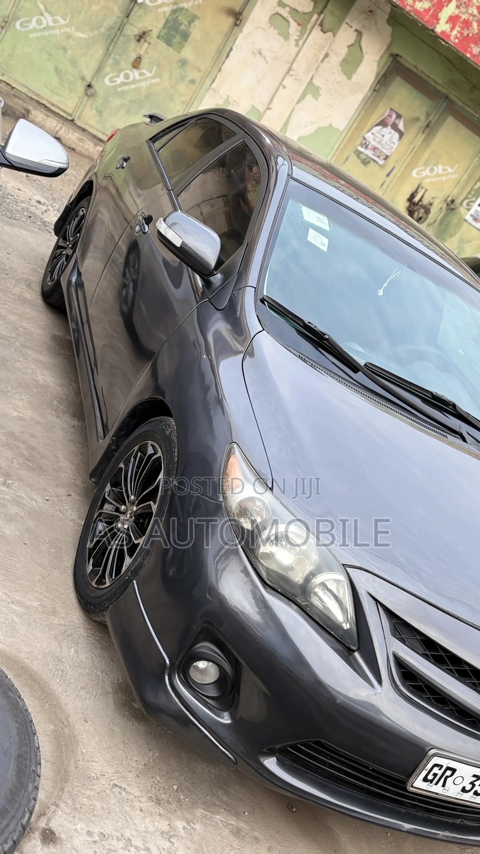 Toyota Corolla S 4dr Sedan (1.8L 4cyl 4A) 2013 Gray