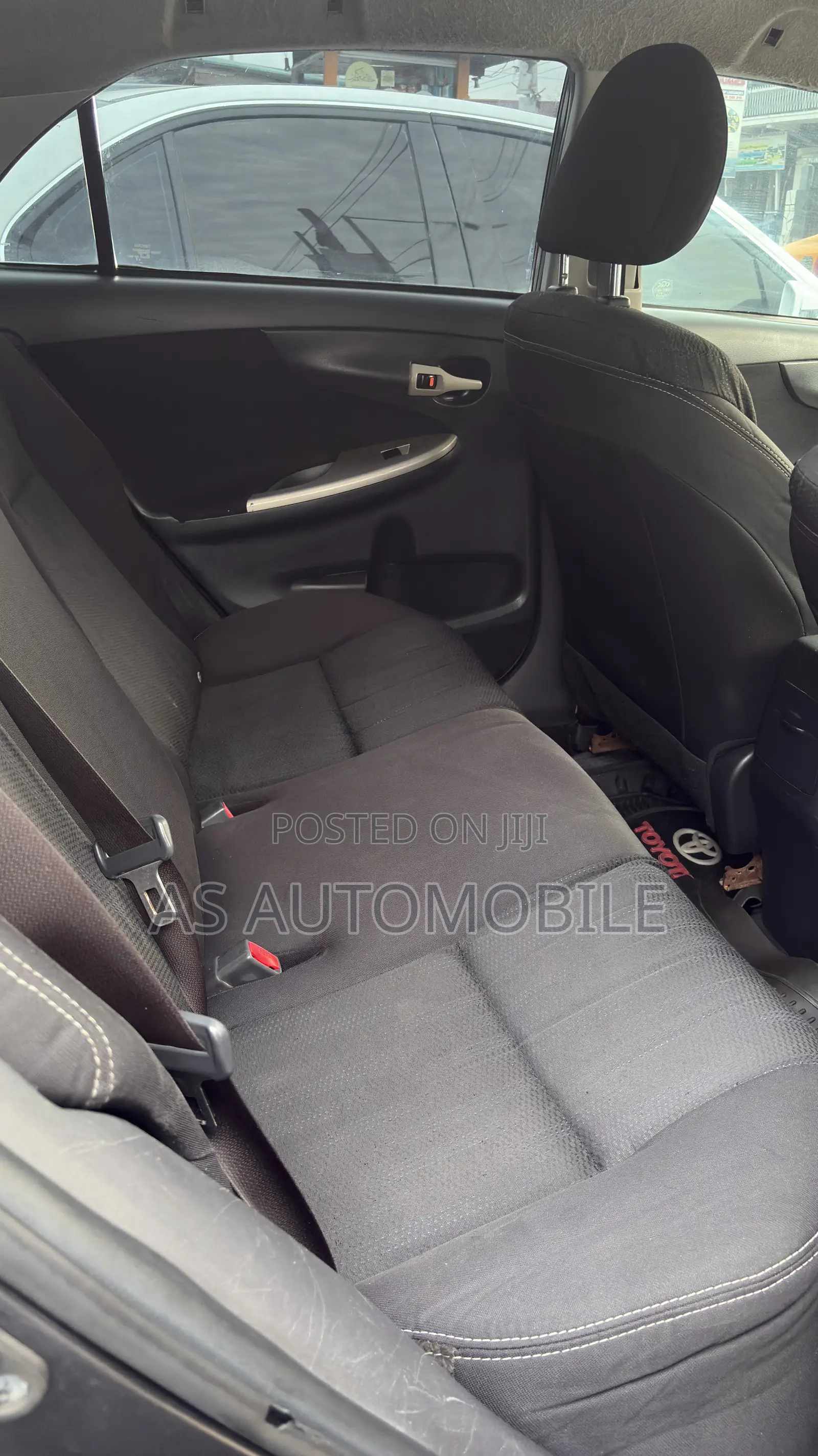 Toyota Corolla S 4dr Sedan (1.8L 4cyl 4A) 2013 Gray