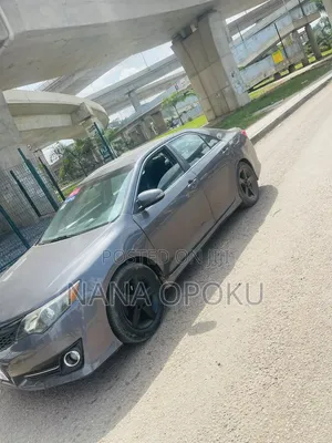 Toyota Camry 2014 Gray