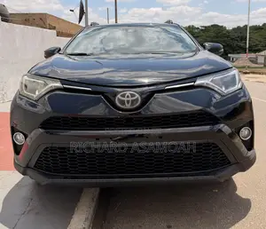 Toyota RAV4 SE 4dr SUV AWD (2.5L 4cyl 6A) 2018 Black