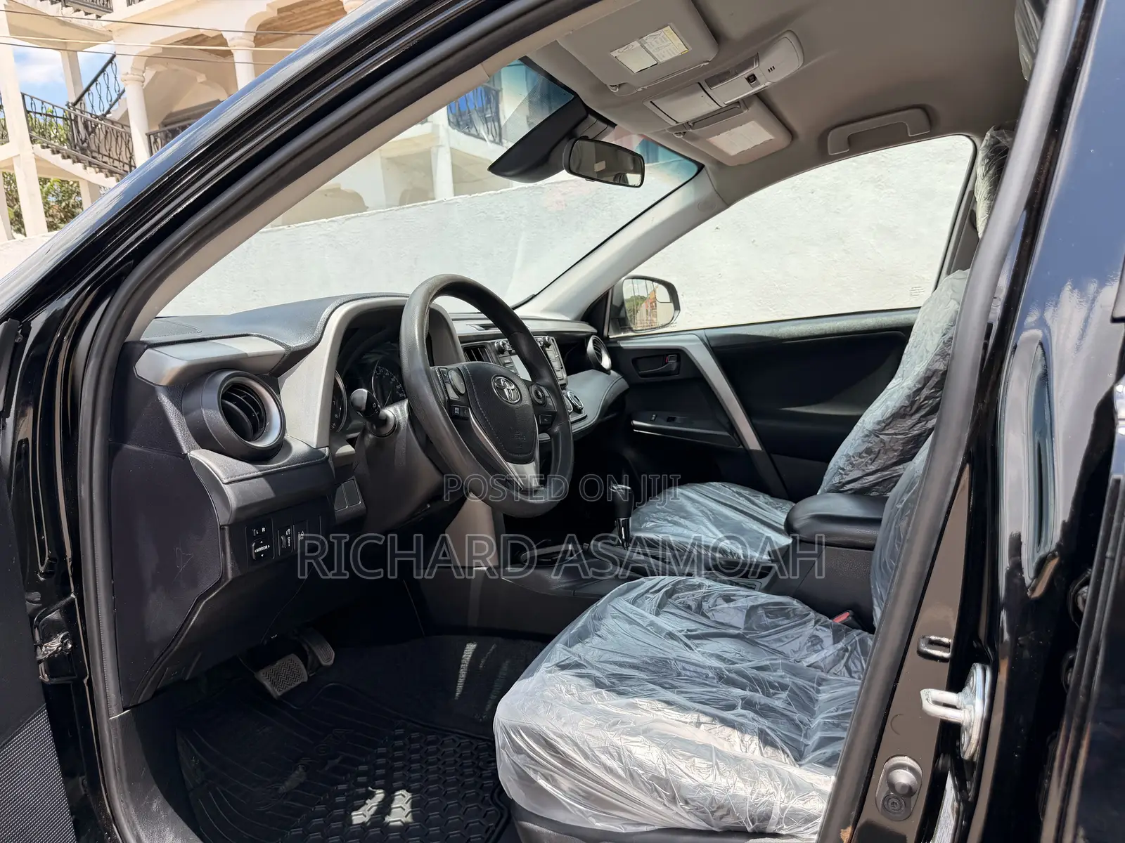 Toyota RAV4 SE 4dr SUV AWD (2.5L 4cyl 6A) 2018 Black