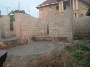 Two Bedroom Uncompleted Storey Building With Size 40 by 40