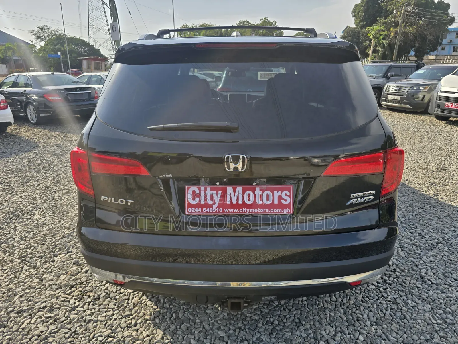 Honda Pilot Touring 4dr SUV 4WD (3.5L 6cyl 9A) 2016 Black
