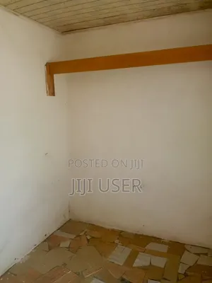 1bdrm House in ...., Fan Milk for rent