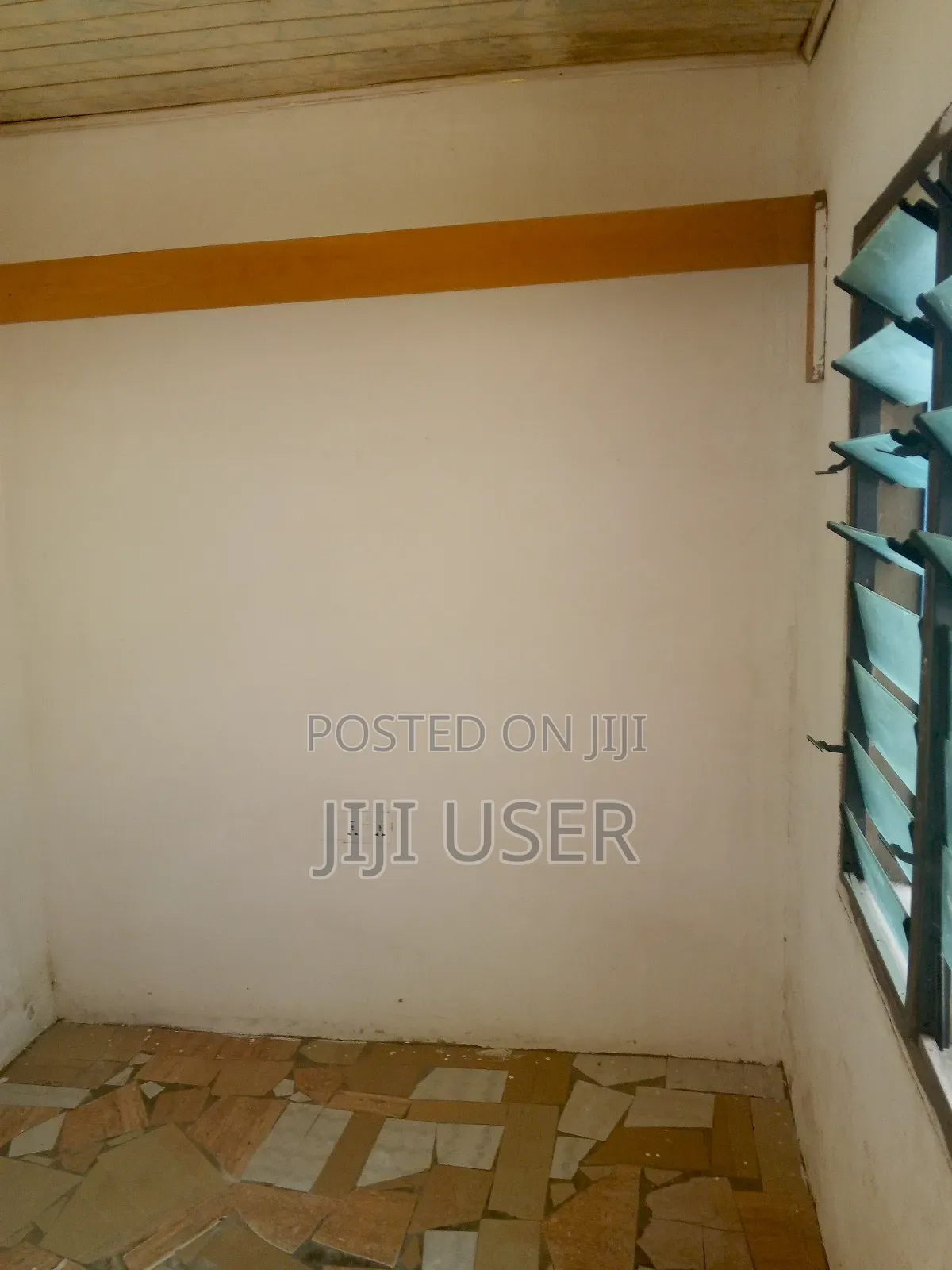 1bdrm House in ...., Fan Milk for rent