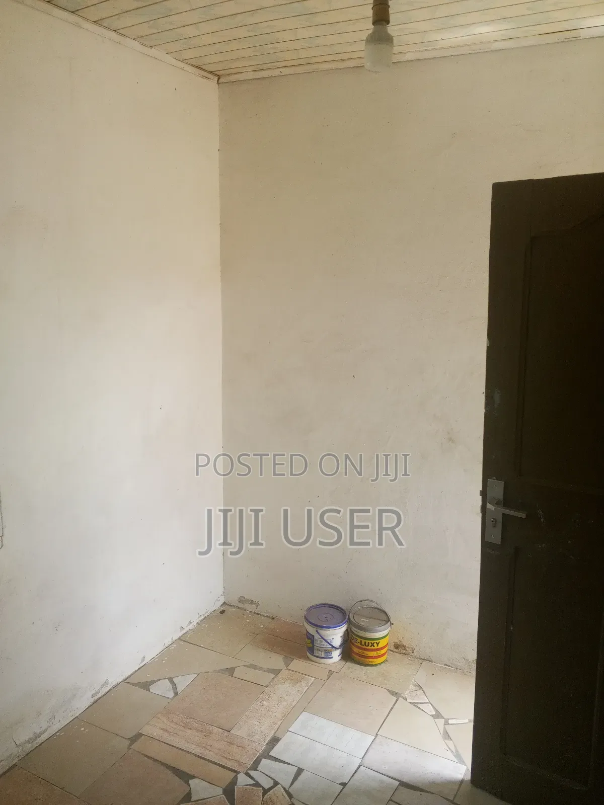 1bdrm House in ...., Fan Milk for rent