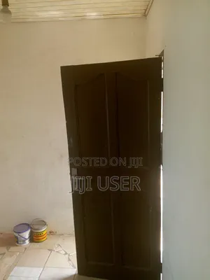 1bdrm House in ...., Fan Milk for rent