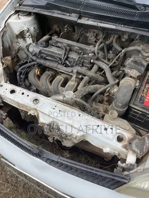 Toyota Echo Coupe 2000 White