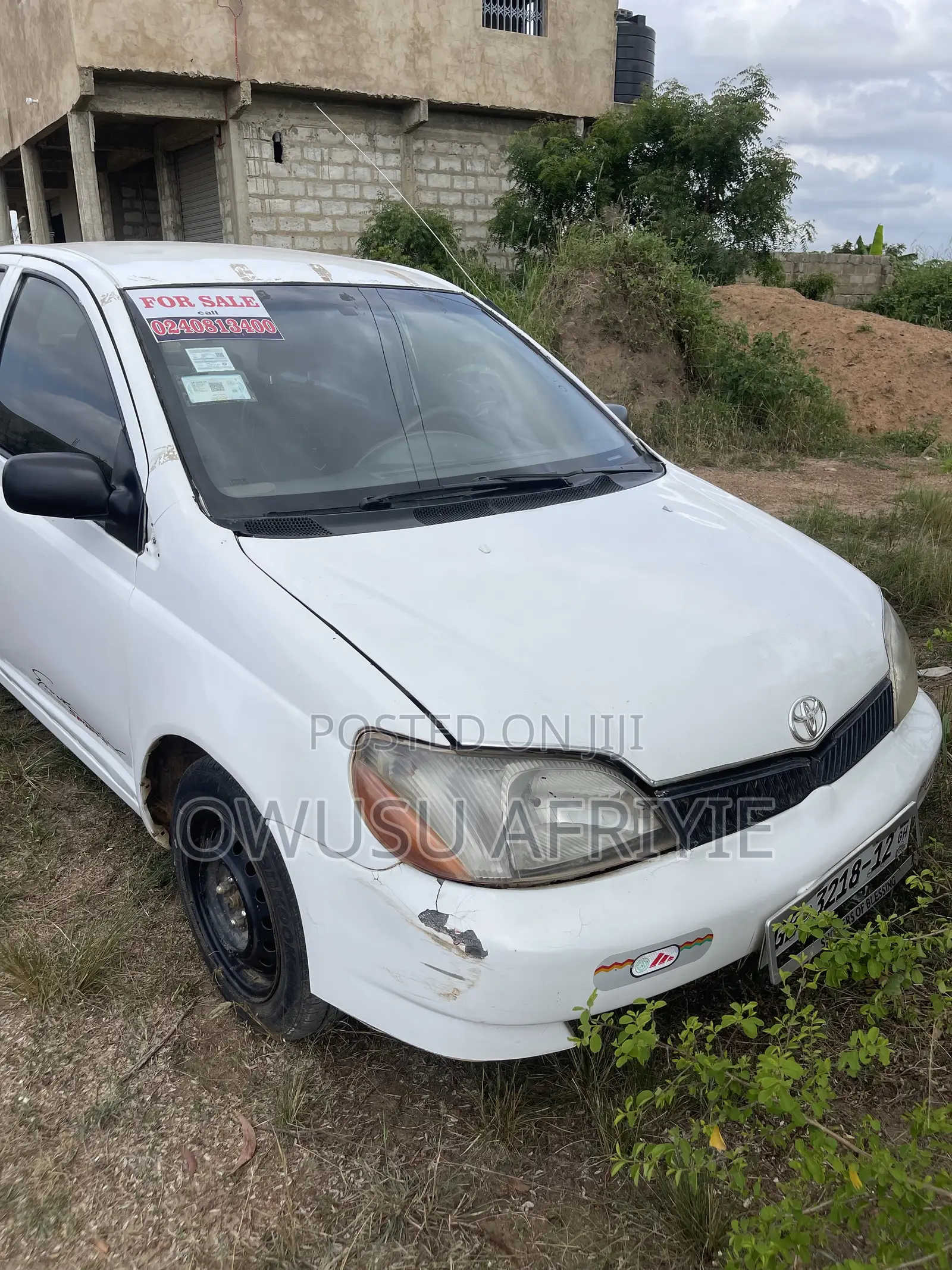 Toyota Echo Coupe 2000 White